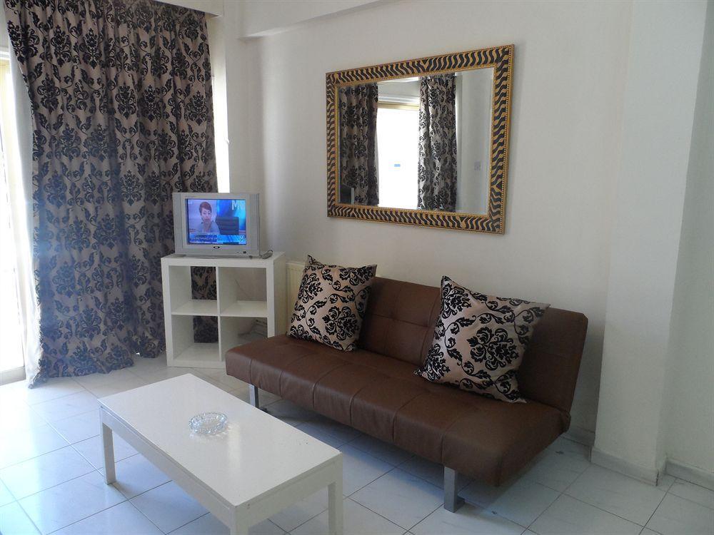 Geotanya Apartments Limassol Ngoại thất bức ảnh