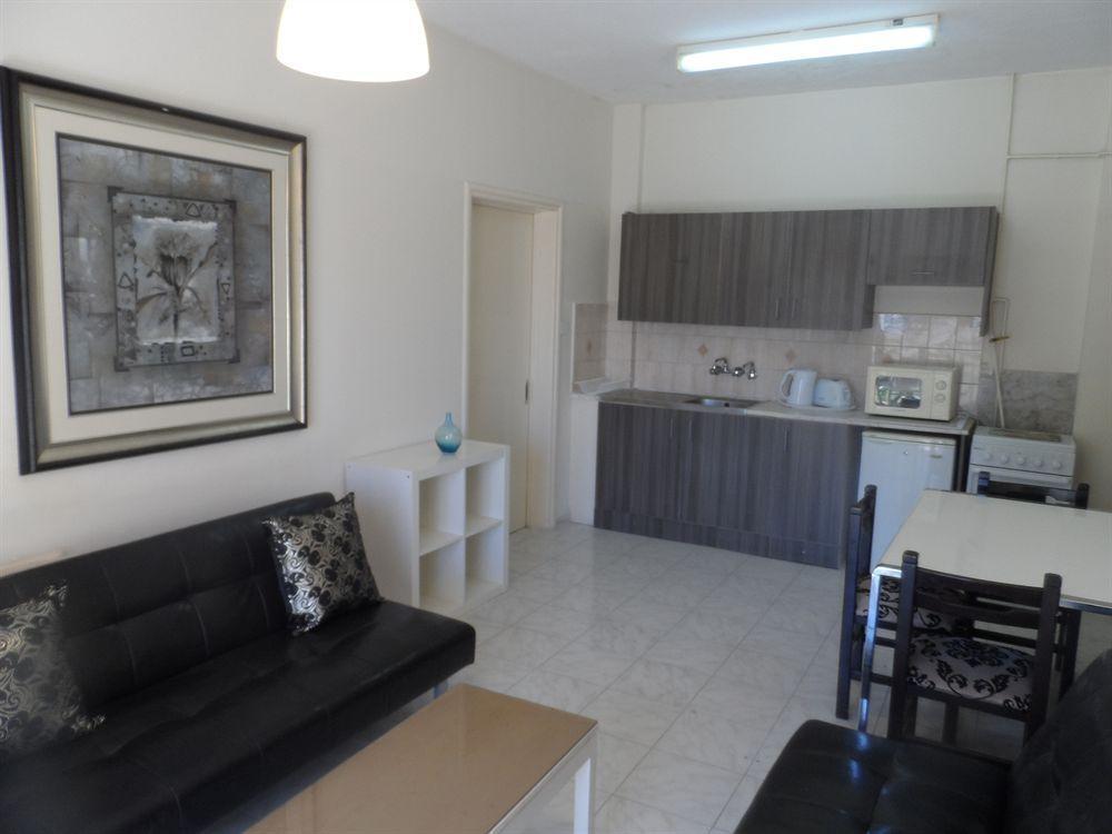 Geotanya Apartments Limassol Ngoại thất bức ảnh