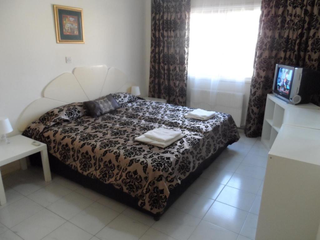 Geotanya Apartments Limassol Phòng bức ảnh
